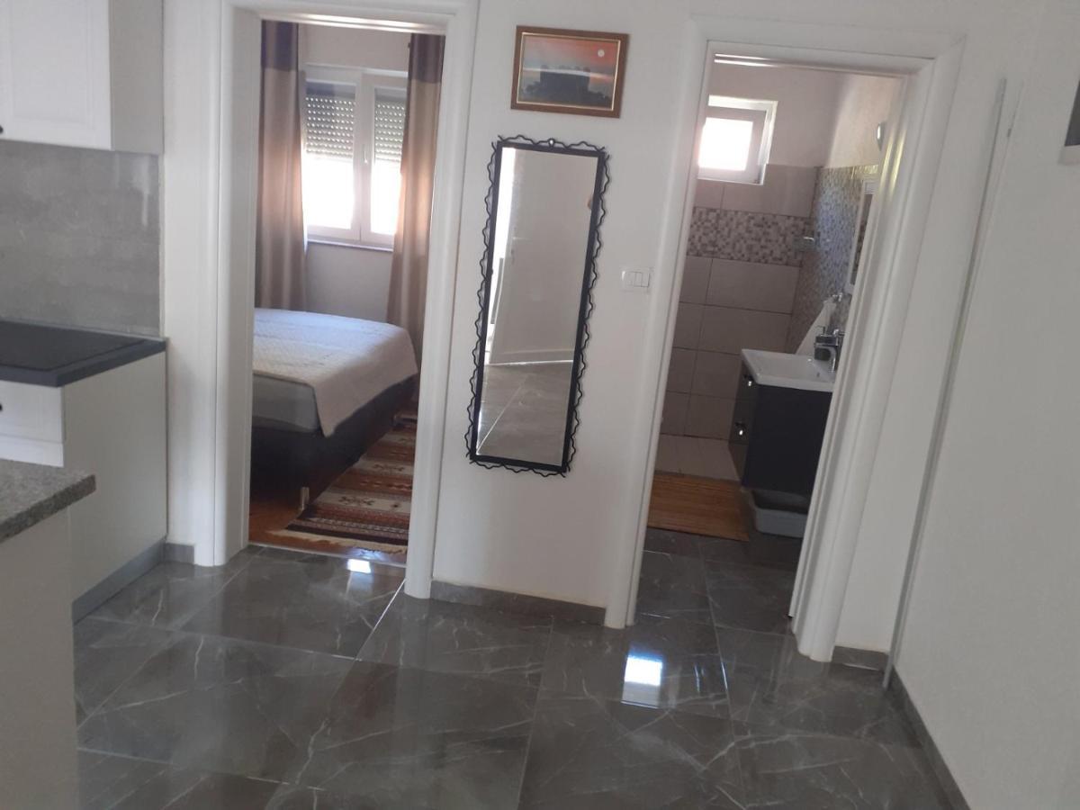 Pavel, Studio Apartman Привлака Екстериор снимка