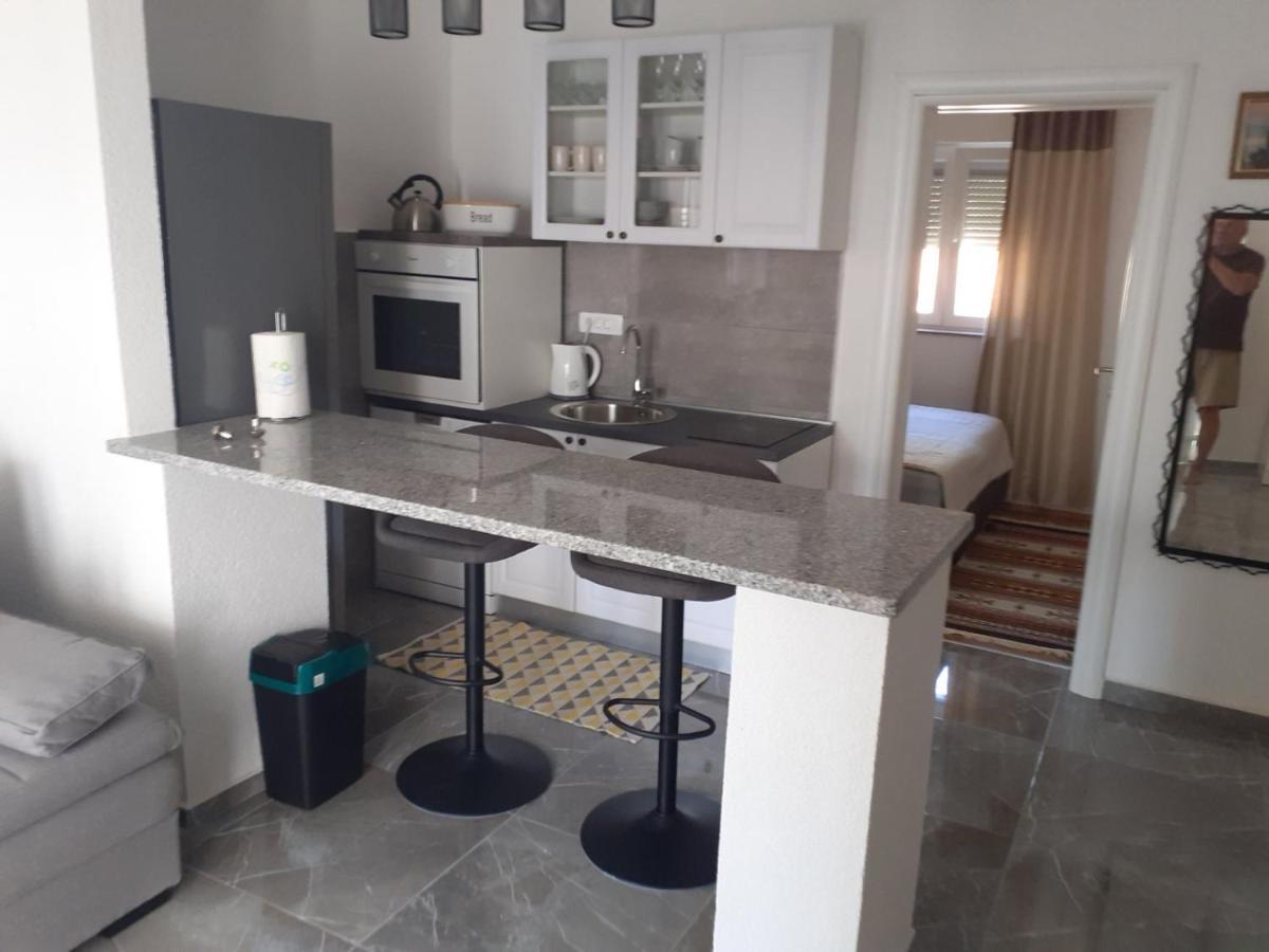 Pavel, Studio Apartman Привлака Екстериор снимка
